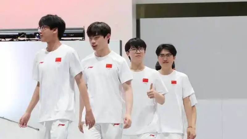 电子竞技PG赛事版本更新如何影响战队战术
